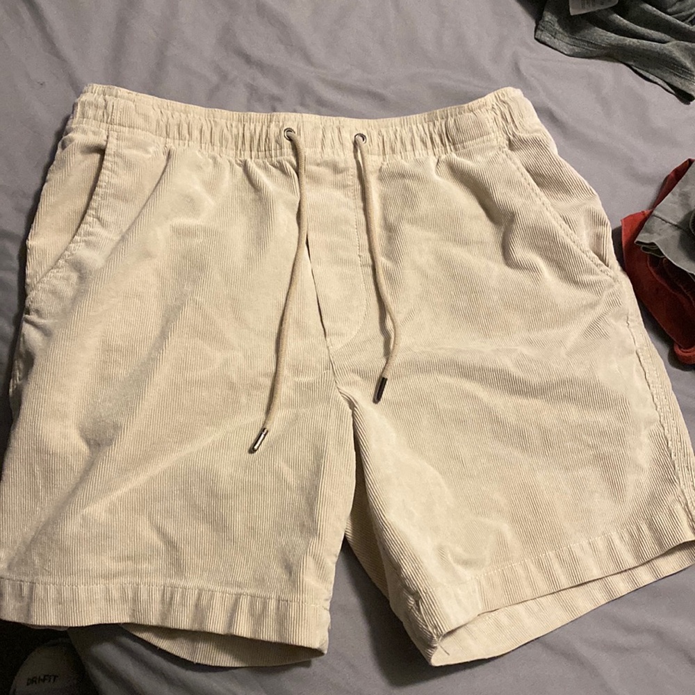 Mens corduroy light khaki shorts